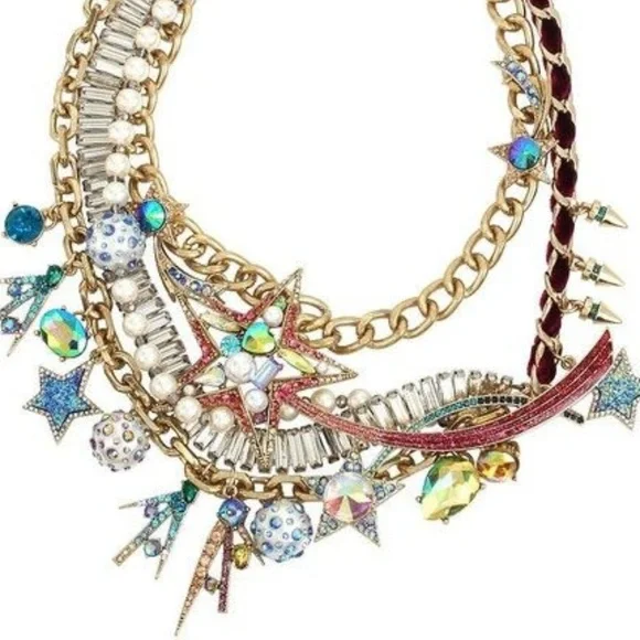 NWT Betsey Johnson CELESTIAL STARLET DRAMA NECKLACE - Picture 1 of 15